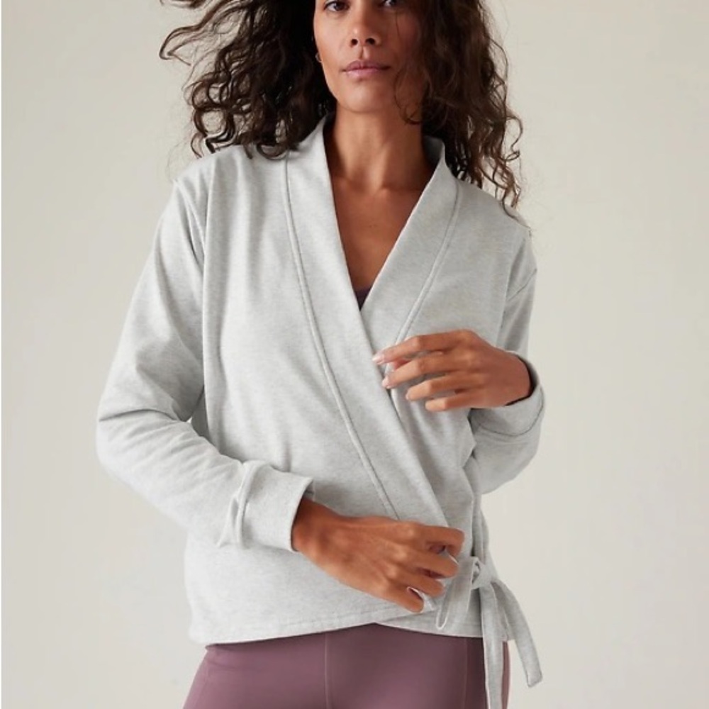 Athleta size large RETROTERRY WRAP SWEATSHIRT  -size large